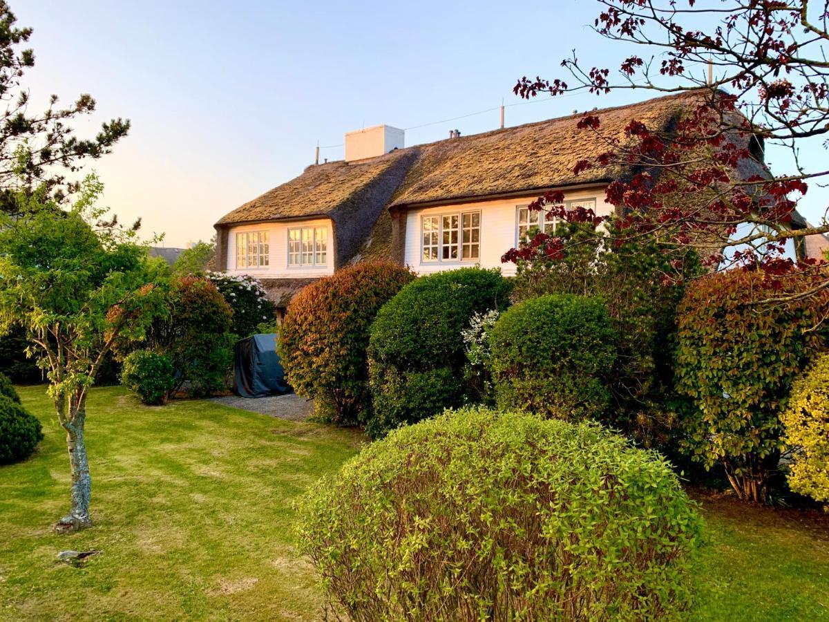 Keitum - Hochwertig Und Gemuetlich Wohnen Unter Reet Exterior foto